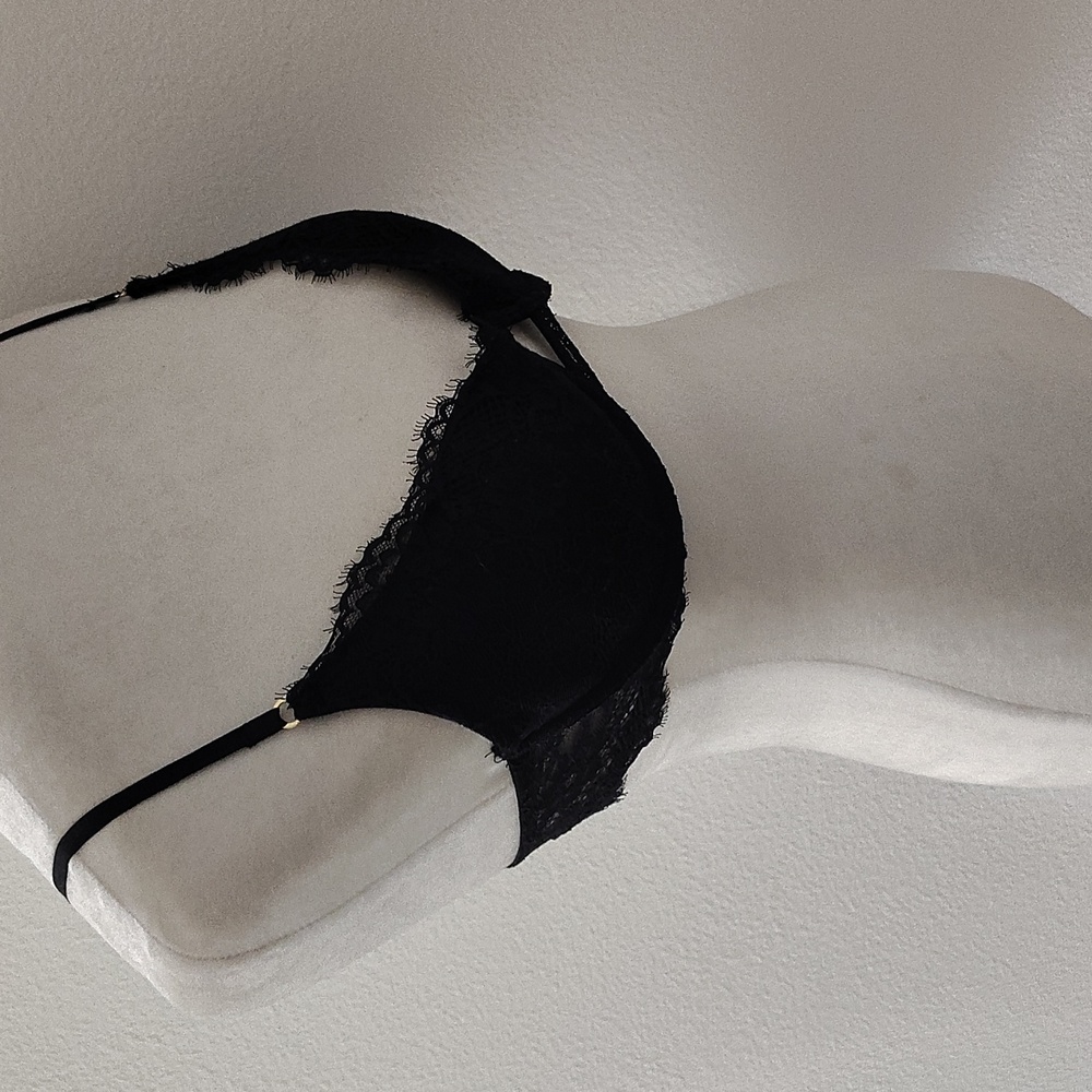 H&M Black Lacey bra Size 34C - Picture 2 of 6